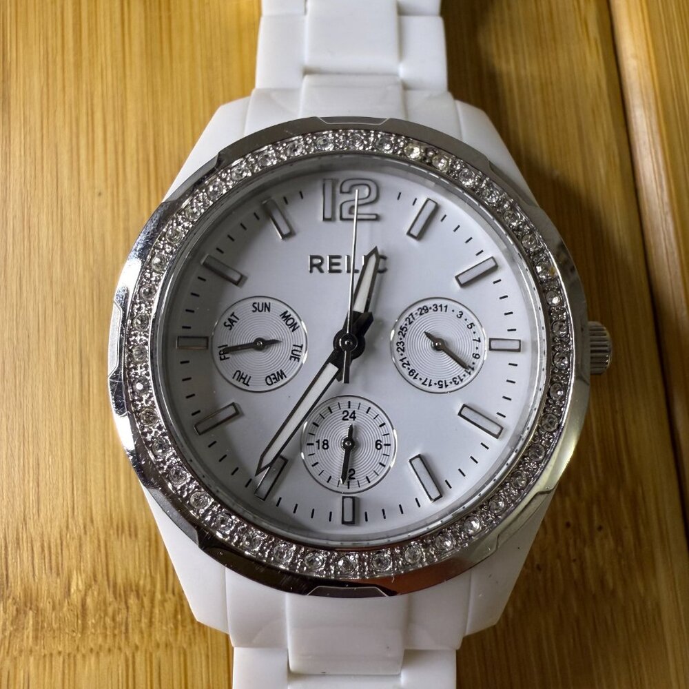 Relic by Fossil White Plastic + Metal Chronograph Watch w Crystals ZR15551, 38mm - Picture 3 of 5